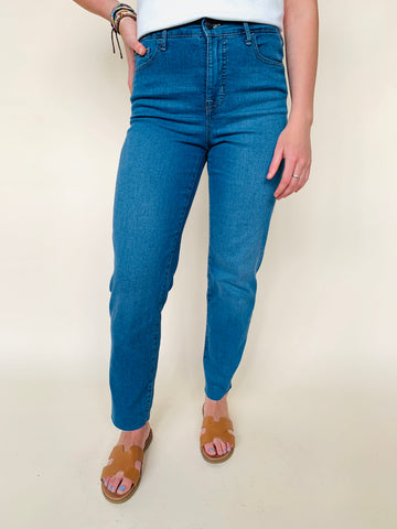 Social Standard Perfect Cropped Jeans
