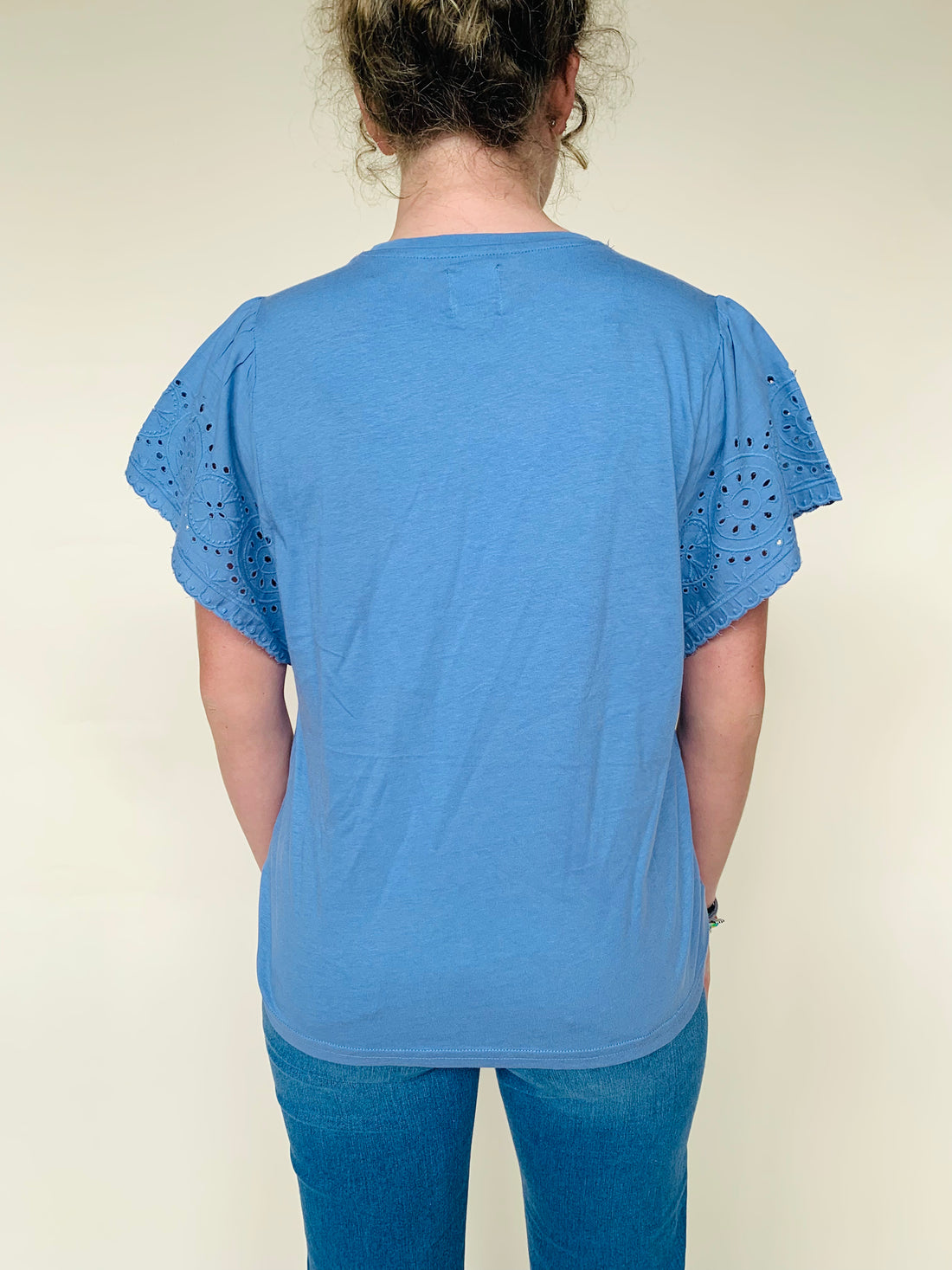 GAP Eyelet Sleeve Top