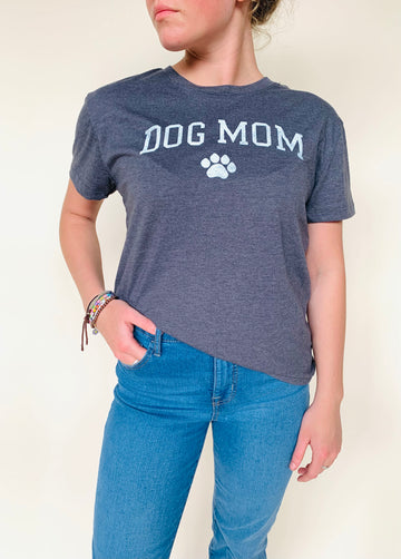 Dog Mom Tee